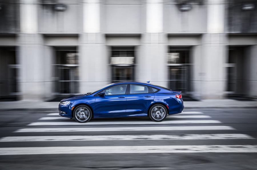  Chrysler 200S (UF) 2014 года  (фото 4 из 40)